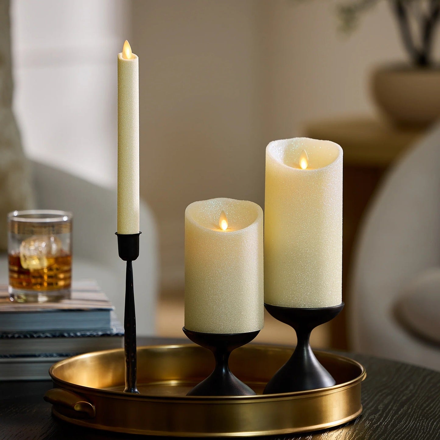 Radiant lvory Glitter Flameless Candle pilars