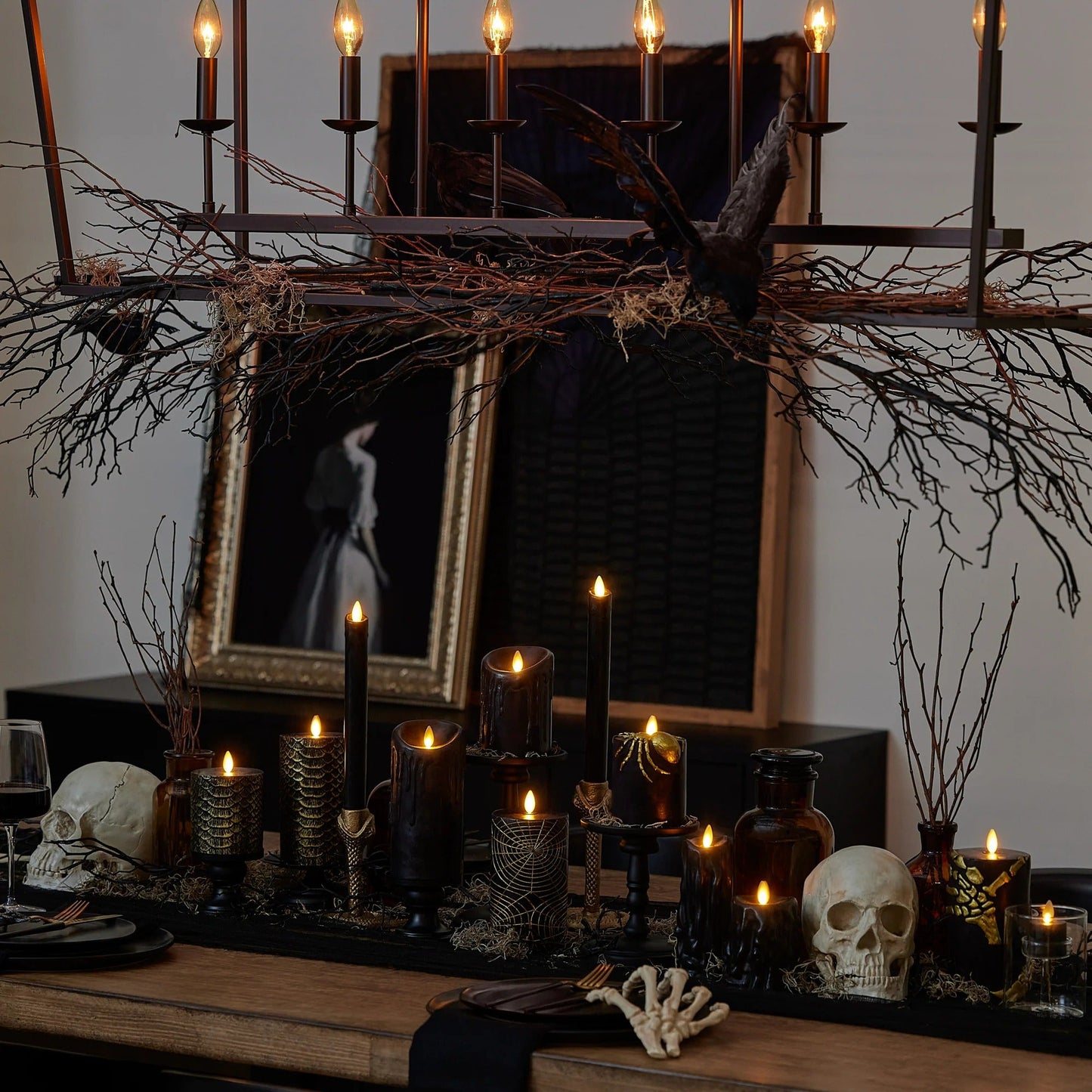 Black and Gold Spider Web Flameless Candle pilar